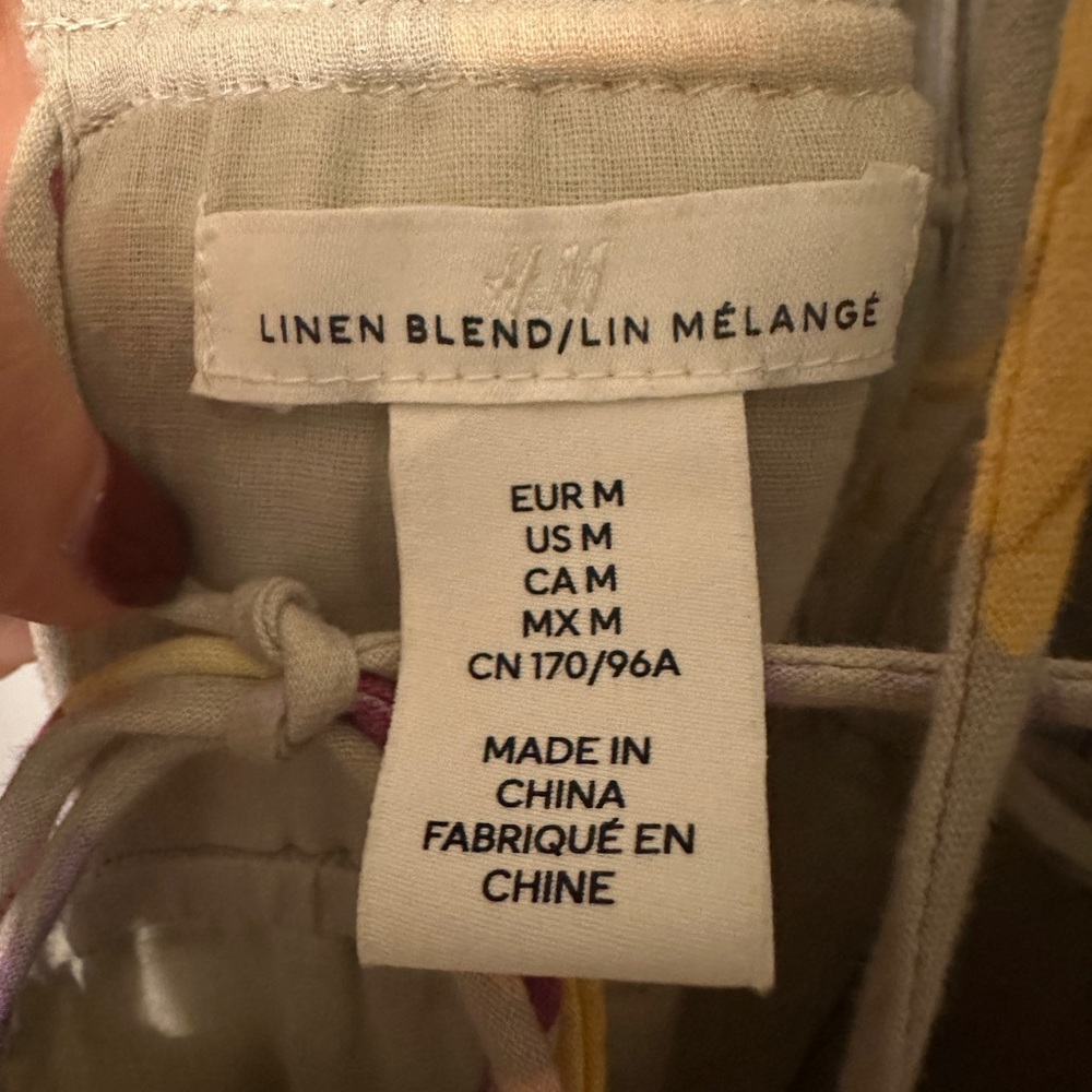 Beige Linen H&M Maxi Dress with colorful Floral Design and Deep V detail size M - Picture 8 of 8